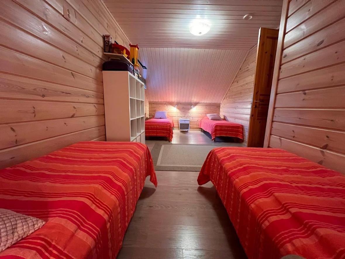 Keskikosken Lomamoekit Venajanjarvi Extérieur photo