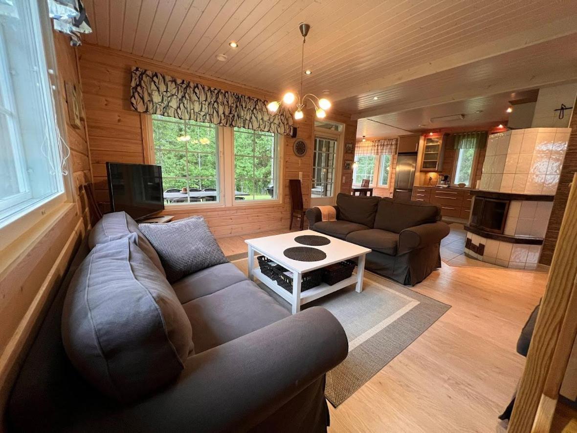 Keskikosken Lomamoekit Venajanjarvi Extérieur photo