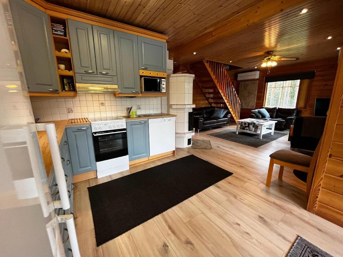 Keskikosken Lomamoekit Venajanjarvi Extérieur photo