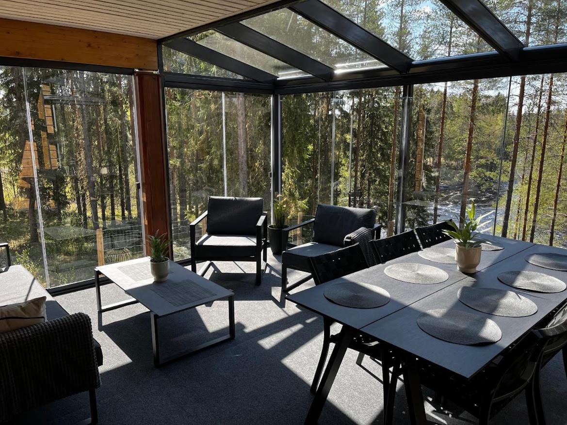 Keskikosken Lomamoekit Venajanjarvi Extérieur photo