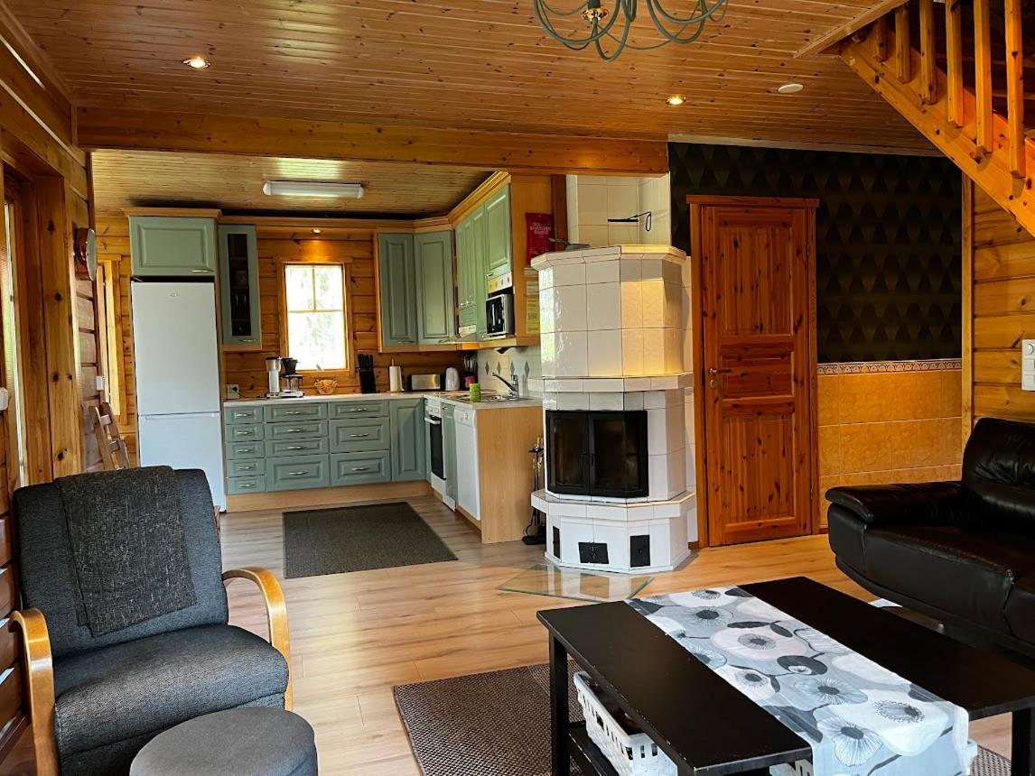 Keskikosken Lomamoekit Venajanjarvi Extérieur photo