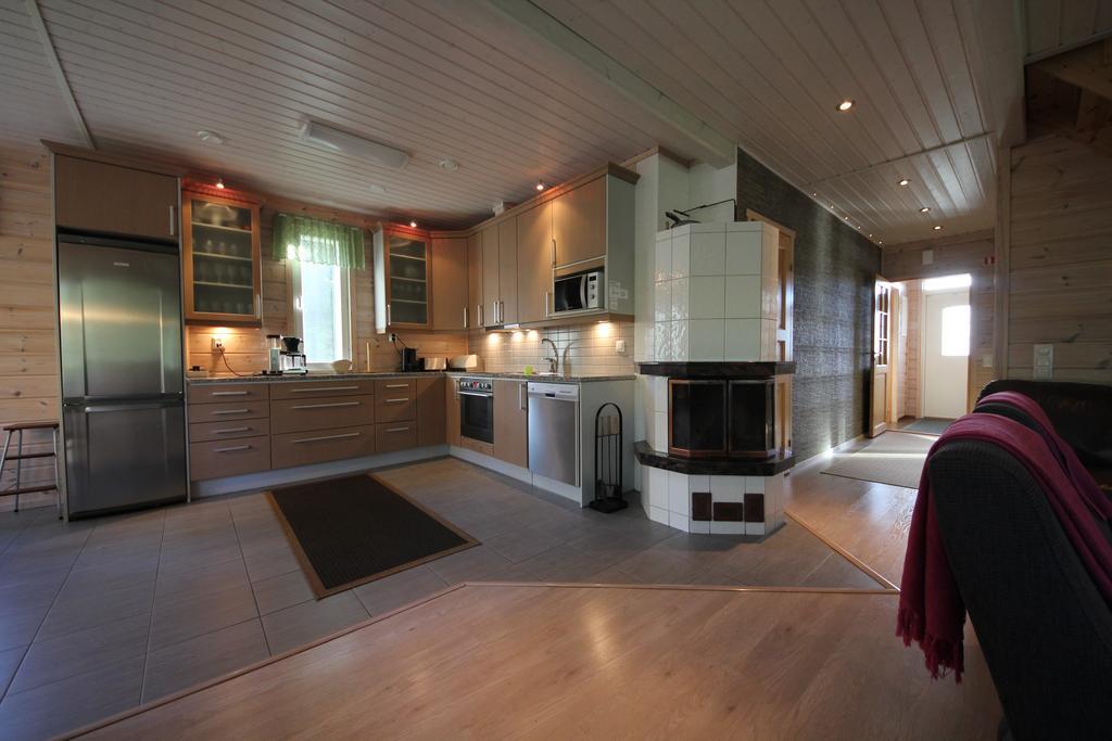 Keskikosken Lomamoekit Venajanjarvi Extérieur photo