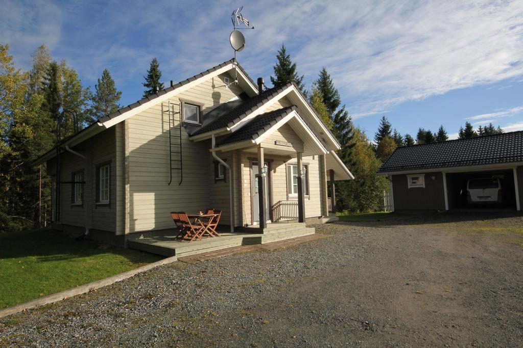 Keskikosken Lomamoekit Venajanjarvi Extérieur photo